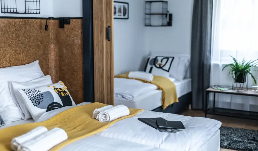 4 �vszak V�lgyhotel M�traf�red - P�nk�sd