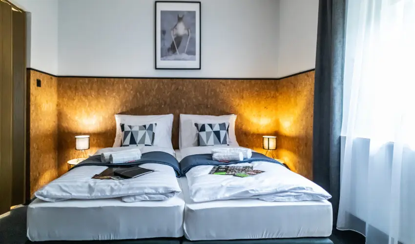 4 �vszak V�lgyhotel M�traf�red - P�nk�sd