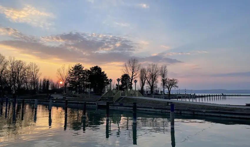 dm Apartman Balatonfldvr - Pnksd 