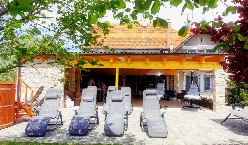 Admirl Villa Kehida Kehidakustny - Pnksdi kirlysg (min. 2 j)