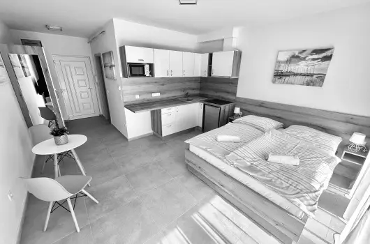 Ady Corner Pr�mium Apartmanok - P�nk�sd