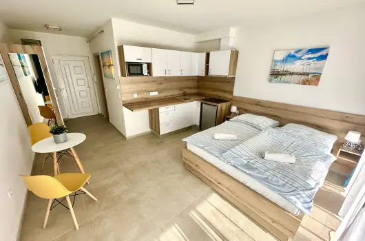 Ady Corner Prmium Apartmanok - Pnksd (min. 2 j)