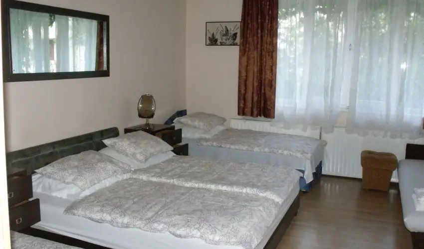 Agod Apartman Gyula - Pnksd (min. 3 j)