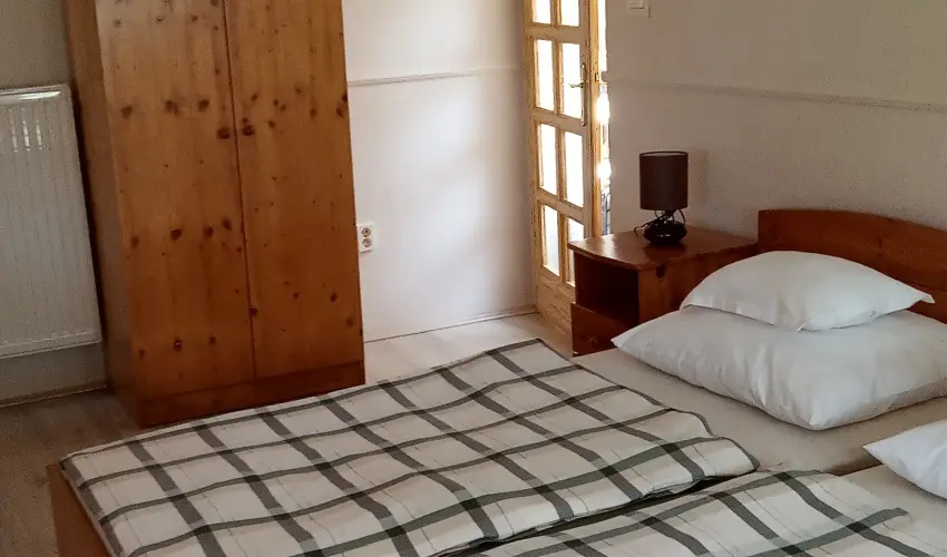 Agod Apartman Gyula - Pnksd (min. 3 j)