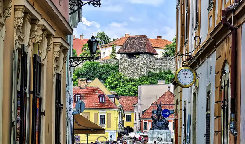 Agria Vintage Apartman Eger - Pnksd (min. 2 j)