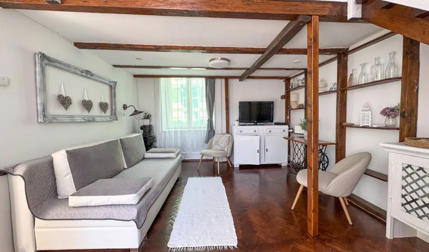 Agria Vintage Apartman Eger - Pnksd (min. 2 j)