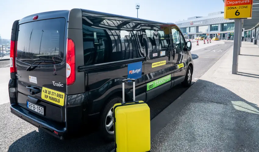 Airport Hotel Budapest Vecss - Pnksd - teljes elrefizetssel (min. 3 j)