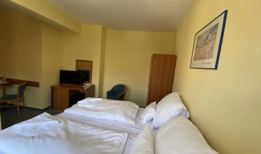 Tisza Alfa Hotel Szeged - Pnksd 