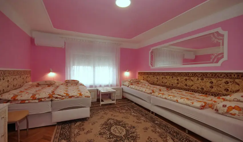 Am�lia Apartman Gyula - P�nk�sd (min. 2 �j)