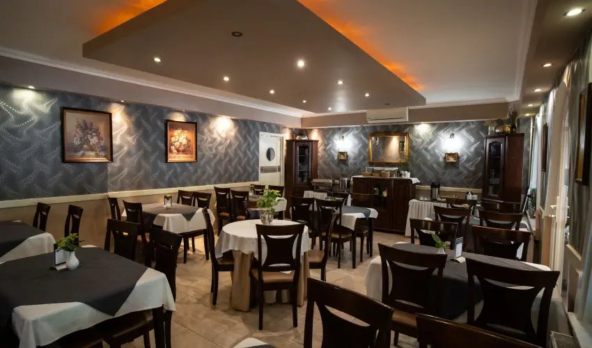 Ambrzia Szllshely s tterem Miskolctapolca - Pnksd (min. 3 j)