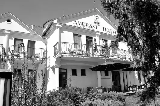 Ametiszt Hotel - P�nk�sd (min. 2 �j)