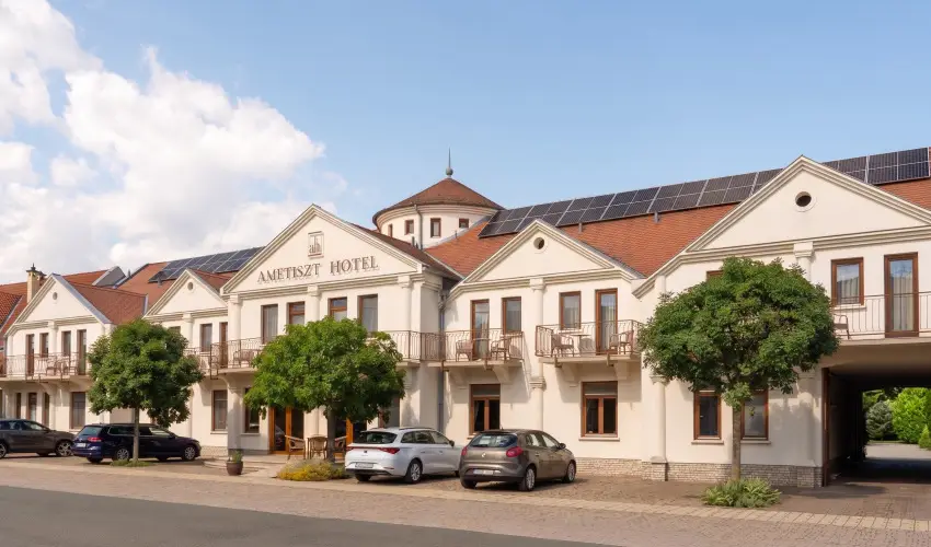 Ametiszt Hotel Hark�ny - P�nk�sd (min. 3 �j)