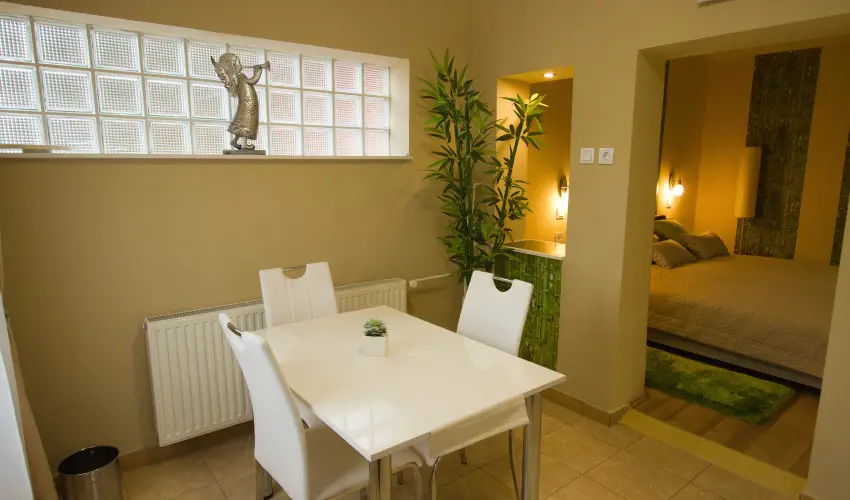 Angyal Apartman Cserkeszl - Pnksd (min. 3 j)