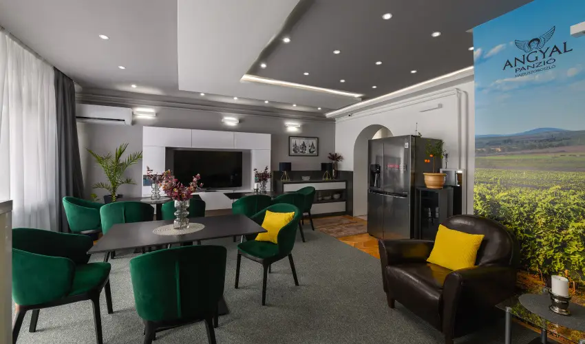 Angyal Panzi Hajdszoboszl - Pnksd