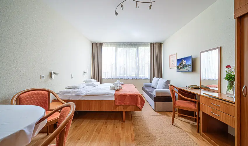 Apartman Hotel Bk, Bkfrd - Pnksd 