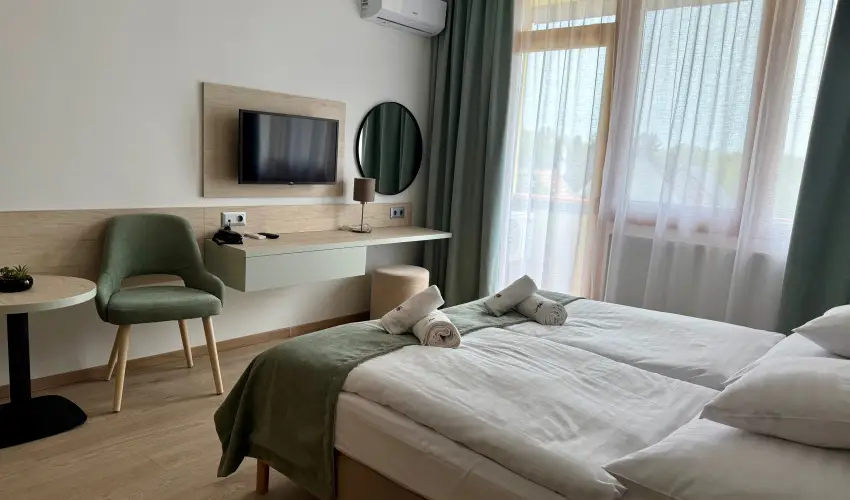 Apartman Hotel B�k, B�kf�rd� - P�nk�sd 