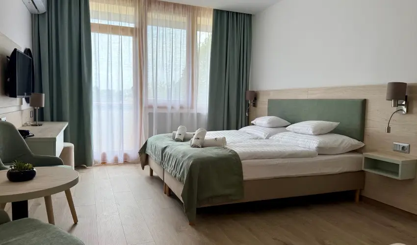 Apartman Hotel B�k, B�kf�rd� - P�nk�sd 