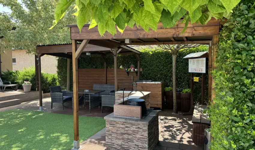 Aqua Apartmanh�z Si�fok - P�nk�sd (min. 2 �j)