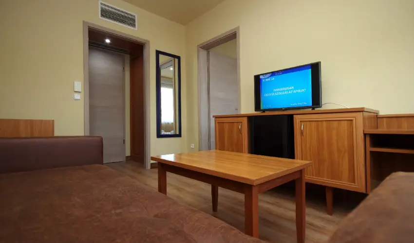 Aqua Hotel Gyula - Pnksd (min. 2 j)