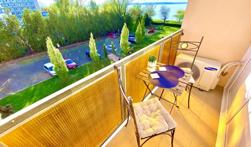 Aqua Blue Apartmanok Sifok - Pnksd (min. 3 j)