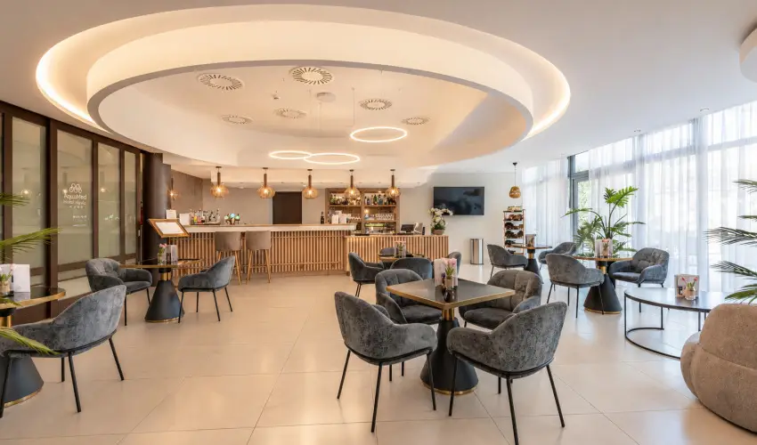 AquaMed Hotel Hark�ny - P�nk�sd