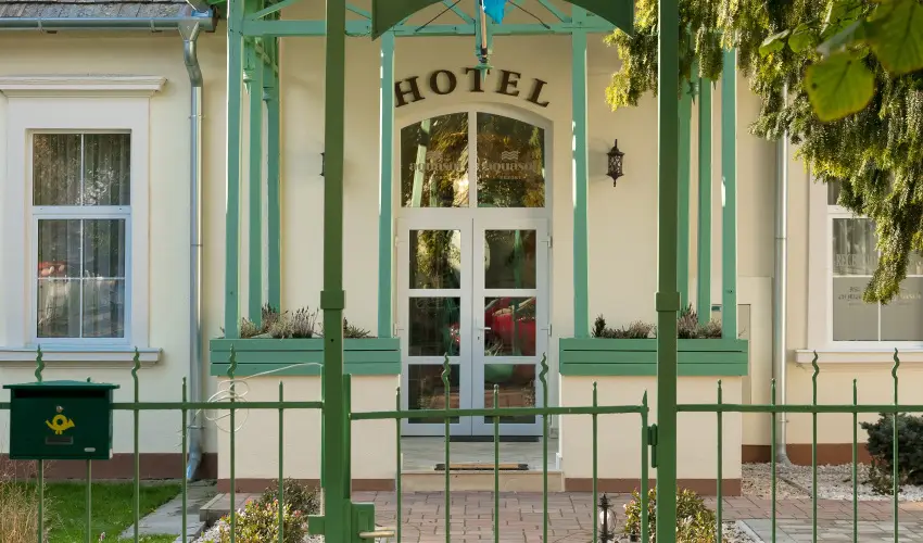 Aquasol Resort Mosonmagyarvr - Pnksd 