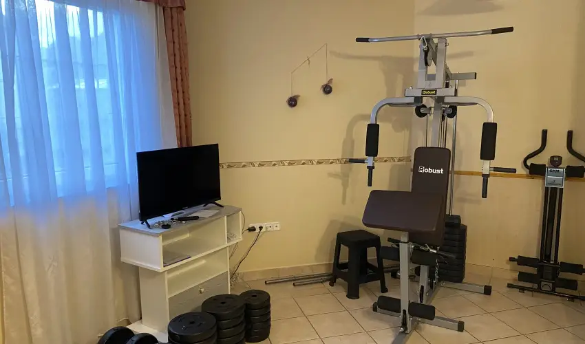 Arany Apartmanhz Zalagyngye  Zalakaros - Pnksd (min. 2 j)