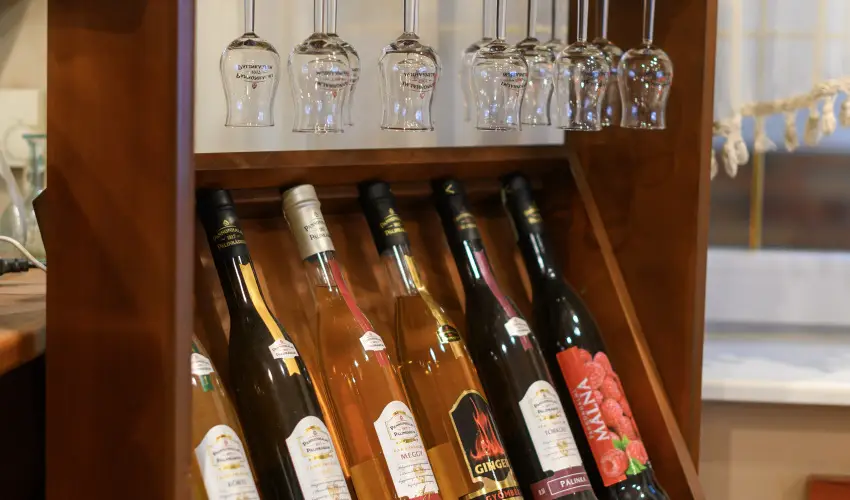 Aranypatk� Panzi� Gy�r�jbar�t - P�nk�sd