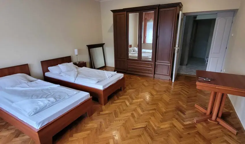 Aranypatk� Panzi� Gy�r�jbar�t - P�nk�sd