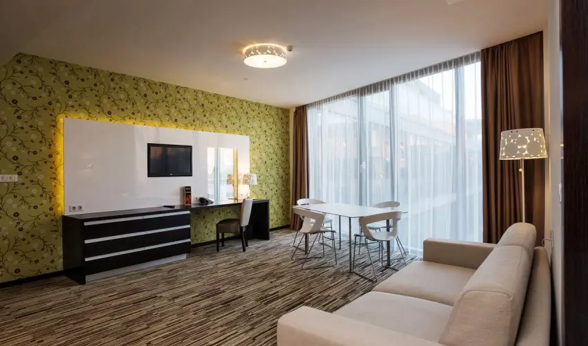 Art Hotel Szeged Szeged - Pnksd - specilis elrefizetssel