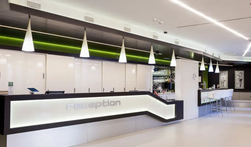 Art Hotel Szeged Szeged - Pnksd - specilis elrefizetssel