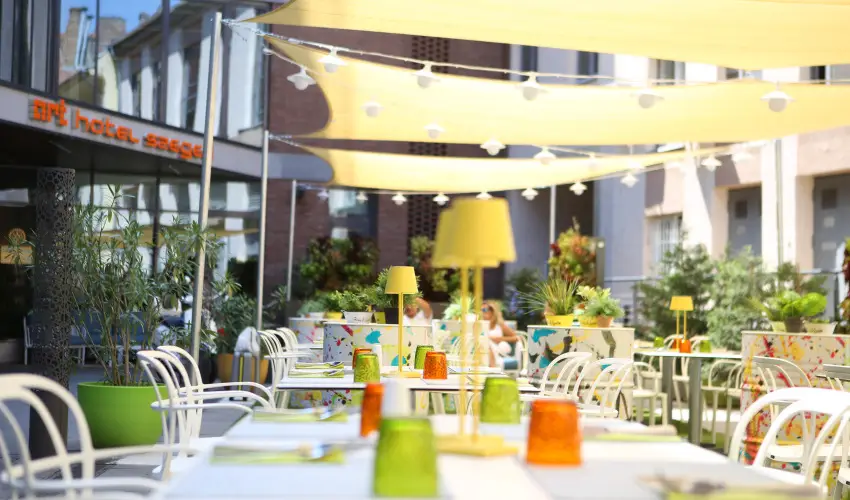 Art Hotel Szeged Szeged - Pnksd - specilis elrefizetssel