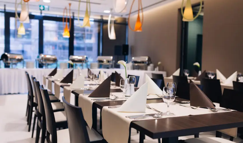 Art Hotel Szeged Szeged - Pnksd - specilis elrefizetssel