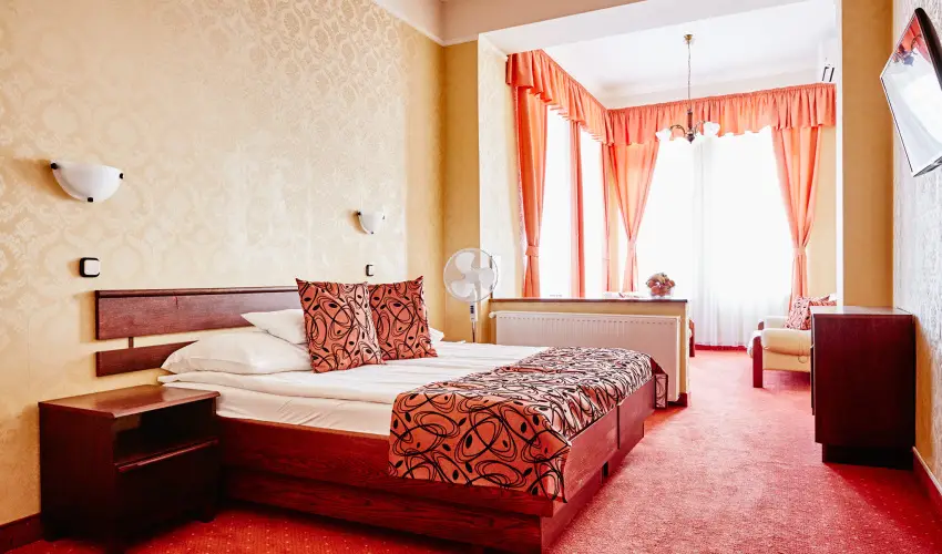 Astoria Hotel s tterem Balatonfred - Pnksd