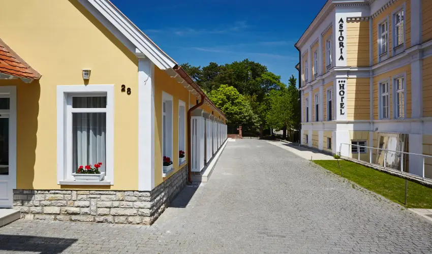 Astoria Hotel s tterem Balatonfred - Pnksd