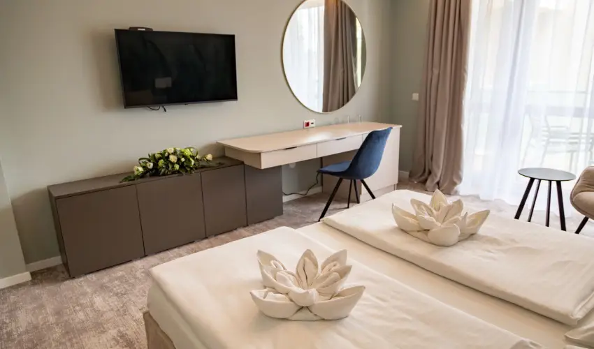 Hotel Atlantis Wellness & Conference Hajdszoboszl - Pnksd