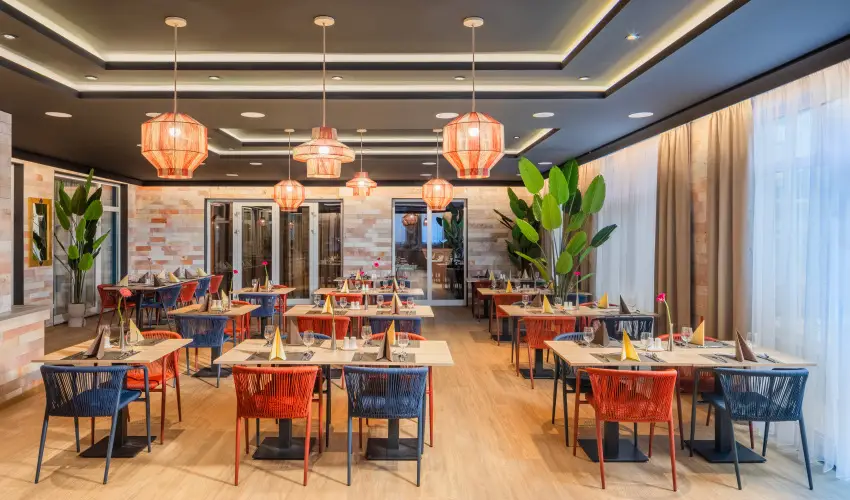 Hotel Atlantis Wellness & Conference Hajdszoboszl - Pnksd