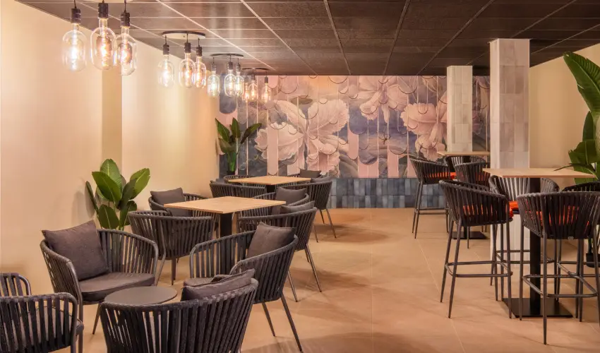 Hotel Atlantis Wellness & Conference Hajdszoboszl - Pnksd