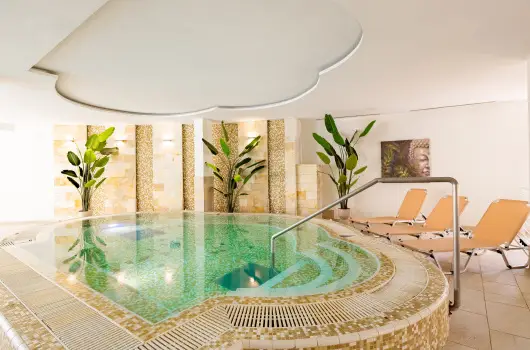 Aurora Hotel - P�nk�sd