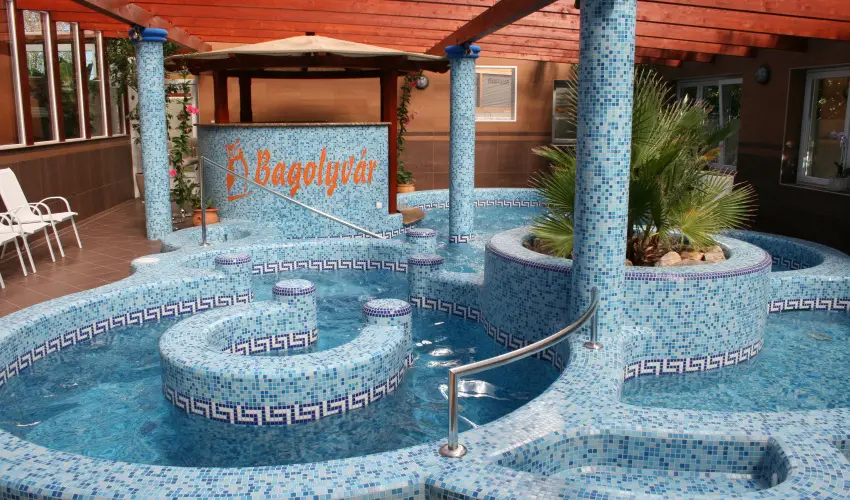 Bagolyvr Inrcs Inrcs - Pnksd 