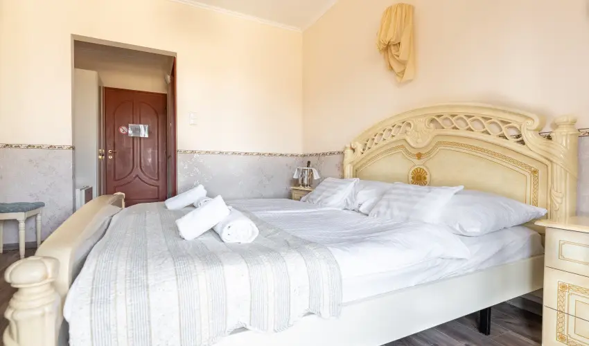 Bagolyvr Inrcs Inrcs - Pnksd 