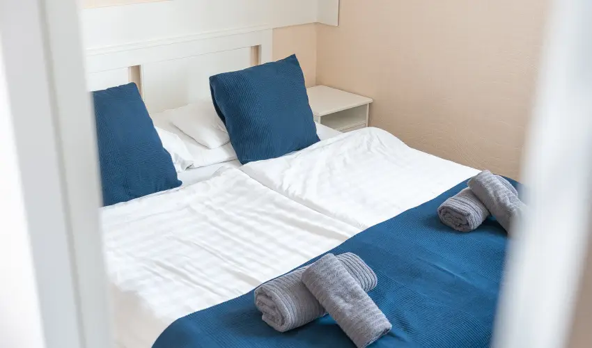 Bagolyvr Inrcs Inrcs - Pnksd 