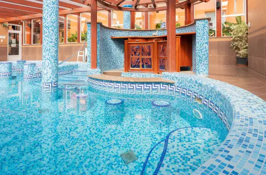 Bagolyv�r In�rcs - P�nk�sd 