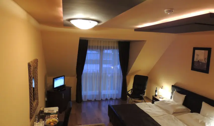 Bajor Panzi Aparthotel Bk, Bkfrd - Pnksd 