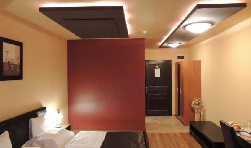 Bajor Panzi Aparthotel Bk, Bkfrd - Pnksd 