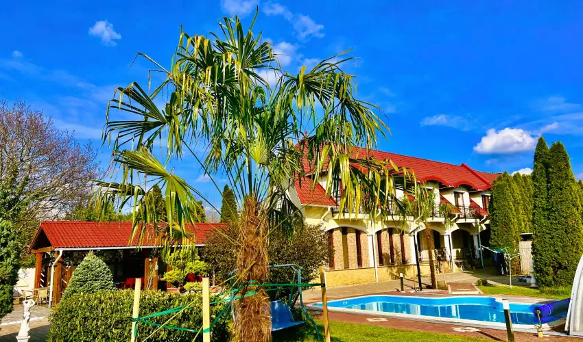 Bajor Panzi Aparthotel Bk, Bkfrd - Pnksd 