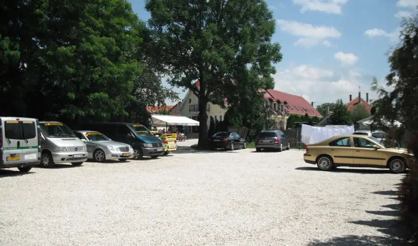 Bajor Panzi Aparthotel Bk, Bkfrd - Pnksd 