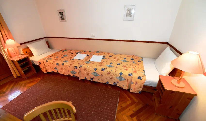 Hotel Bakony Bakonybl - Pnksd (min. 2 j)