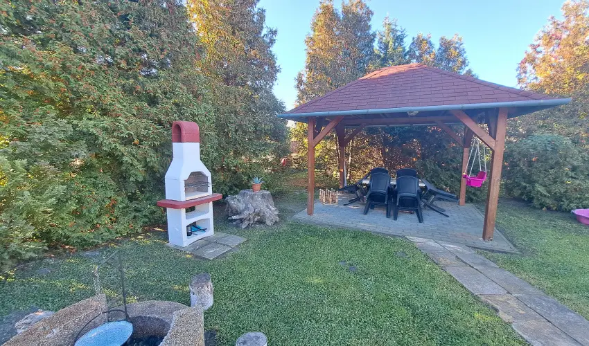 Balla Nyaral Sifok - Pnksd (min. 4 j)