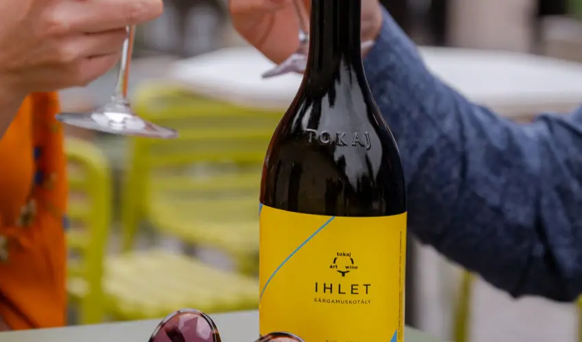 Barka Galria Hotel s tterem Tllya - Pnksd